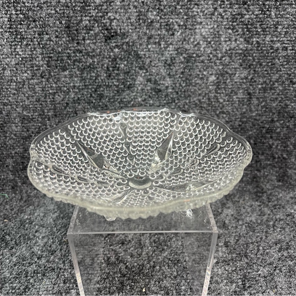 Vtg Hazel Atlas Teardrop Clear Hobnail Beaded 6.5" Scalloped Glass Candy Dish